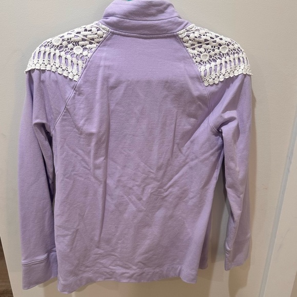 Lily Pulitzer Lavendar 1/4 Zip sweatshirt, size small, EUC, lace detail on arm - Picture 2 of 6